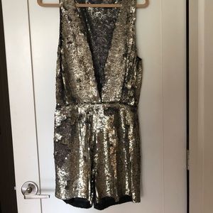 NWOT Gryphon Hold Sequin Romper